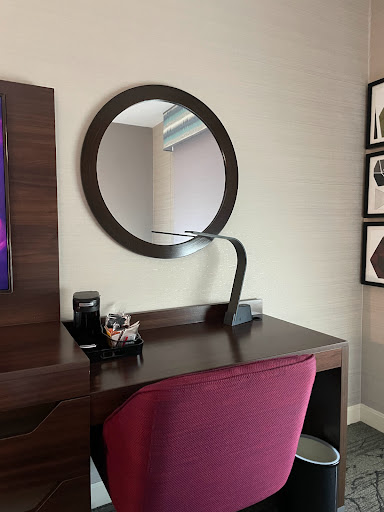 Hampton Inn & Suites Gilroy image