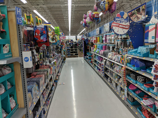 Department Store «Walmart Supercenter», reviews and photos, 100 THF Blvd, Chesterfield, MO 63005, USA