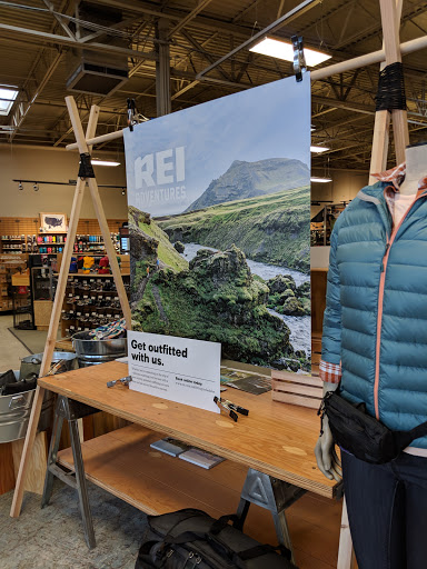 Camping Store «REI», reviews and photos, 970 W Eisenhower Pkwy, Ann Arbor, MI 48103, USA
