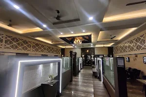 Hotel Pallavi image