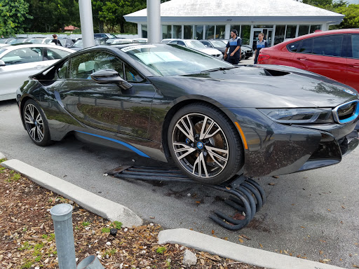 BMW Dealer «South Motors BMW», reviews and photos, 16215 S Dixie Hwy, Miami, FL 33157, USA