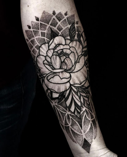 Tattoo Shop «Heavy Water Tattoo», reviews and photos, 22606 E Cliff Dr, Santa Cruz, CA 95062, USA