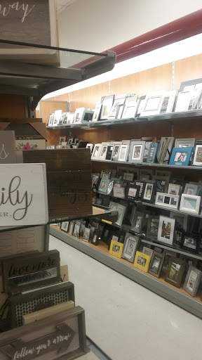 Department Store «T.J. Maxx», reviews and photos, 100 Mountaineer Dr, Stroudsburg, PA 18360, USA