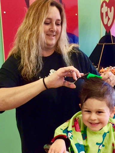 Hair Salon «Cookie Cutters Haircuts for Kids», reviews and photos, 3233 Hilliard Rome Rd, Hilliard, OH 43026, USA