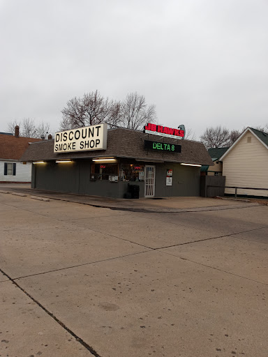 Tobacco Shop «Discount Smoke Shop», reviews and photos, 1169 N 2nd St, Springfield, IL 62702, USA