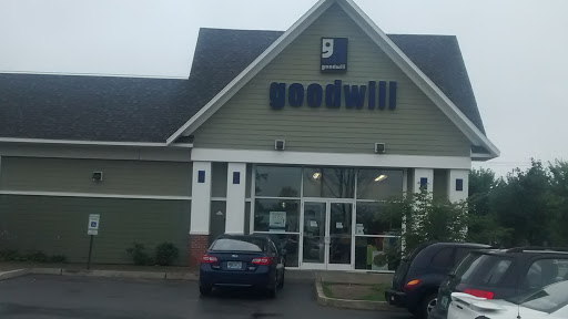 Thrift Store «Goodwill Store & Donation Center», reviews and photos