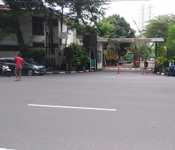 Perumahan Taman Gandaria Blok D No. 16 photo