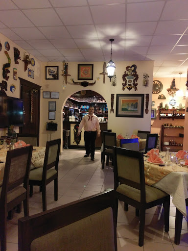 Restaurante La Estancia Parrillada Uruguaya