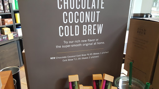 Coffee Shop «Starbucks», reviews and photos, 206 Lake Dr, Covington, LA 70433, USA