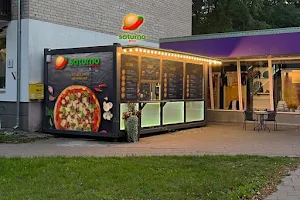 Pizza Saturno image