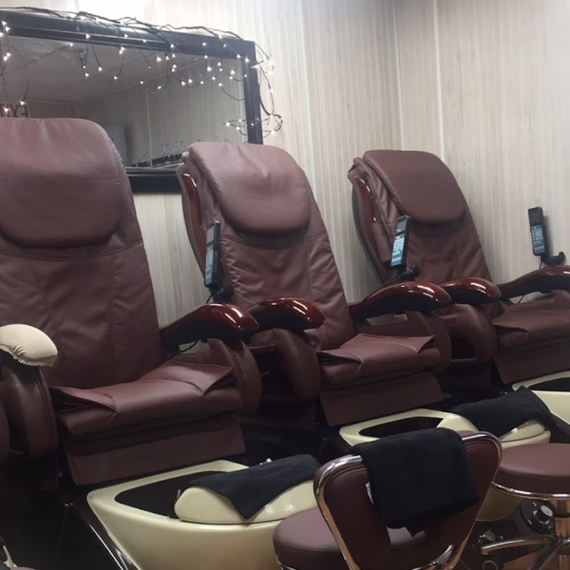 Relax Station Nails & Spa