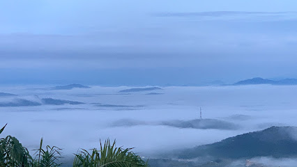 金马扬诗诺兰山(bukit senorang)