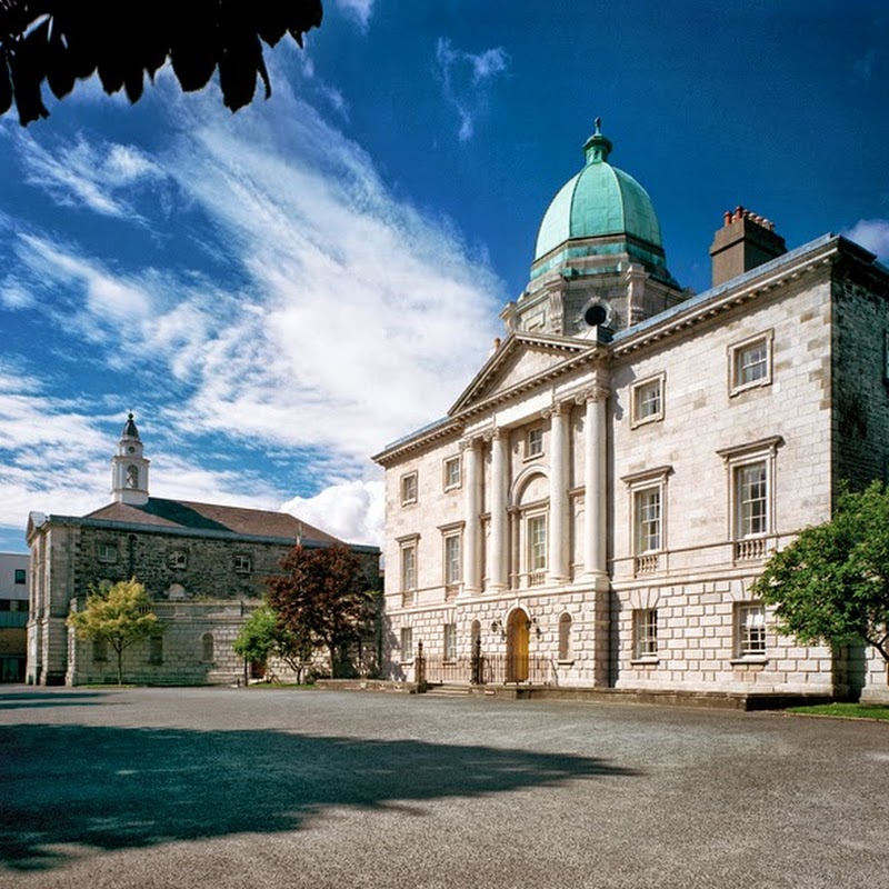 Law Society of Ireland, Education Center