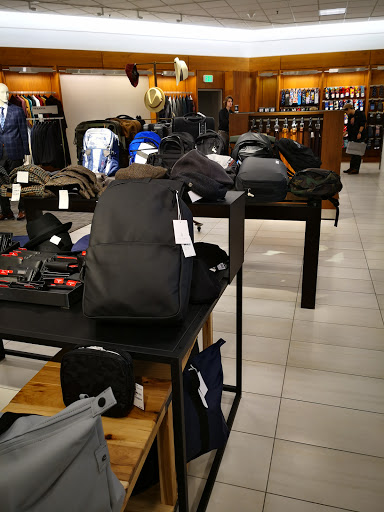 Department Store «Nordstrom Alderwood Mall», reviews and photos, 3200 184th St SW, Lynnwood, WA 98037, USA