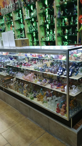 Vaporizer Store «Wildtree Smoke Shop», reviews and photos, 47056 Dequindre Rd, Shelby Charter Township, MI 48317, USA