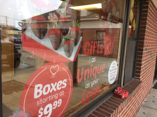 Gift Shop «Edible Arrangements», reviews and photos, 175 Littleton Rd, Westford, MA 01886, USA