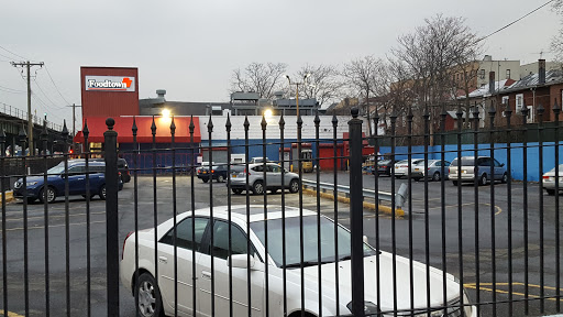 Grocery Store «Foodtown of White Plains Road», reviews and photos, 4332 White Plains Rd, Bronx, NY 10466, USA