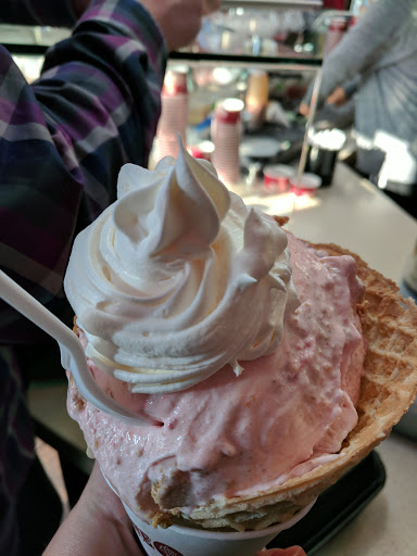 Ice Cream Shop «Cold Stone Creamery», reviews and photos, 1 Levee Way #2104, Newport, KY 41071, USA