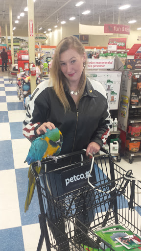 Pet Supply Store «Petco Animal Supplies», reviews and photos, 3860 Elmore Avenue, Davenport, IA 52807, USA