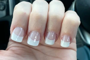 Nice Nail & Spa image