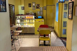 Cafe Medley image