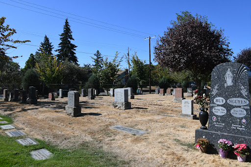 Funeral Home «Rose City Cemetery», reviews and photos, 5625 NE Fremont St, Portland, OR 97213, USA