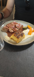 Photo n°53 de Restaurant Le Saint Damien à Saint-Côme-d'Olt ()