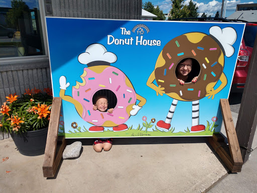 Donut Shop «The Donut House», reviews and photos, 8761 N Government Way, Hayden, ID 83835, USA