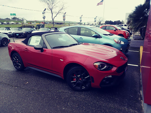 Car Dealer «Lithia Chrysler Jeep Dodge Ram of Concord», reviews and photos, 4901 Marsh Dr, Concord, CA 94520, USA