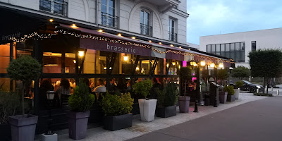 L'Interprète à Serris