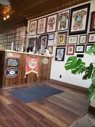 Tattoo Shop «Sovereign Arms Tattoo», reviews and photos, 974 Cherry St SE, Grand Rapids, MI 49506, USA