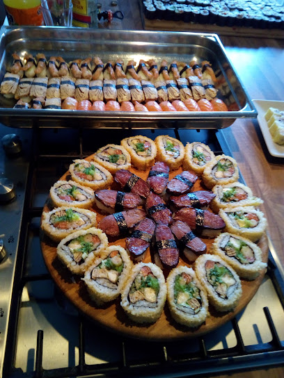 100 Sushi