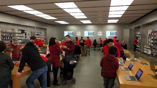 Computer Store «Apple Polaris Fashion Place», reviews and photos, 1500 Polaris Pkwy, Columbus, OH 43240, USA