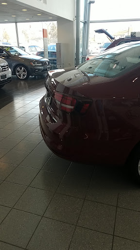 Volkswagen Dealer «Mike Haggerty VW», reviews and photos, 8920 S Cicero Ave, Oak Lawn, IL 60453, USA