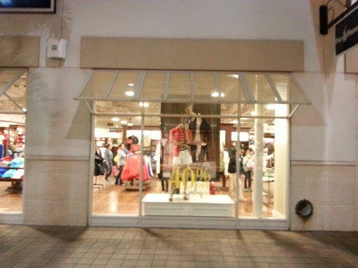 Shopping Mall «Orlando Outlet Marketplace», reviews and photos, 5269 International Dr, Orlando, FL 32819, USA