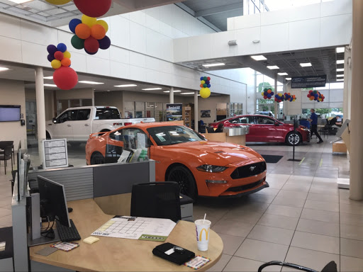 Car Dealer «Bill Estes Ford», reviews and photos, 450 N Northfield Dr, Brownsburg, IN 46112, USA