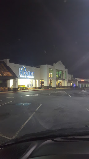 Grocery Store «Kroger», reviews and photos, 6199 GA-92, Acworth, GA 30102, USA