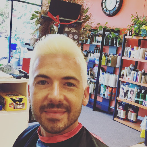 Hair Salon «University Hair Care», reviews and photos, 1444 University Ave, Berkeley, CA 94702, USA