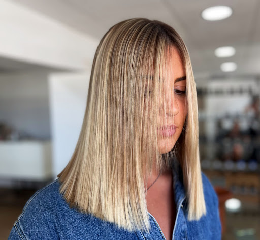 Tonet Alventosa Peluquería en Xàtiva, Valencia