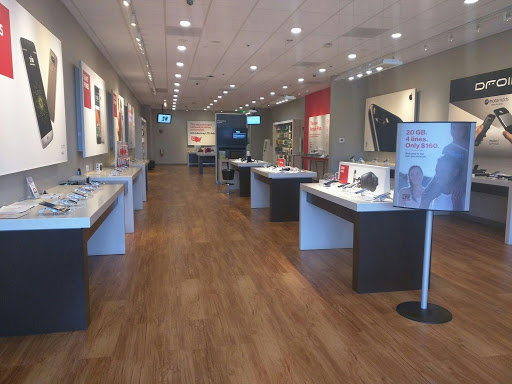 Cell Phone Store «Verizon», reviews and photos, 257C Hartford Ave, Bellingham, MA 02019, USA