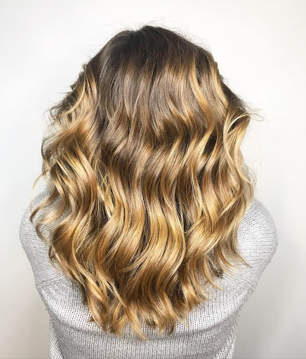 Hair Salon «Tease Salon», reviews and photos, 696 7th St W, St Paul, MN 55102, USA