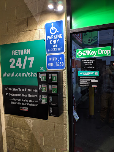 Truck Rental Agency «U-Haul Moving & Storage of Redwood City», reviews and photos, 2200 El Camino Real, Redwood City, CA 94063, USA