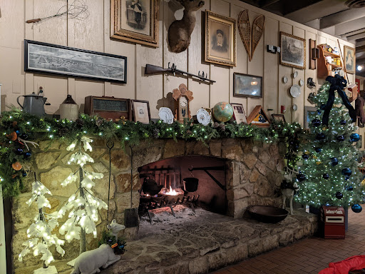 American Restaurant «Cracker Barrel Old Country Store», reviews and photos, 1134 Woodruff Rd, Greenville, SC 29607, USA