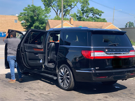 Car Wash «Des Plaines Car Wash», reviews and photos, 513 S River Rd, Des Plaines, IL 60016, USA