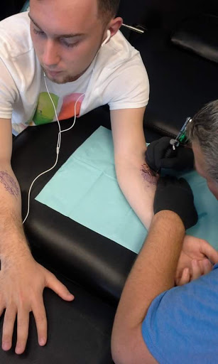 Tattoo Shop «Blue Owl Tattoo», reviews and photos, 715 Lakewood Rd, Waterbury, CT 06704, USA