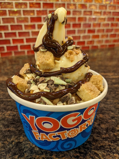 Frozen Yogurt Shop «YoGo Factory Frozen Yogurt of Gloucester Township», reviews and photos, 629 Cross Keys Rd B, Sicklerville, NJ 08081, USA
