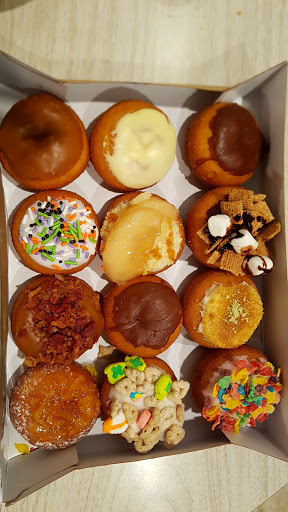 Donut Shop «Peace Love & Little Donuts», reviews and photos, 3106 Tamiami Trail N, Naples, FL 34103, USA