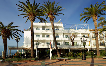Hotel Balcón de Europa - Pl. Balcón de Europa, 1, 29780 Nerja, Málaga, Spain