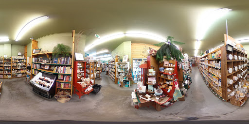 Grocery Store «Bear Foods Natural Market», reviews and photos, 125 E Woodin Ave, Chelan, WA 98816, USA