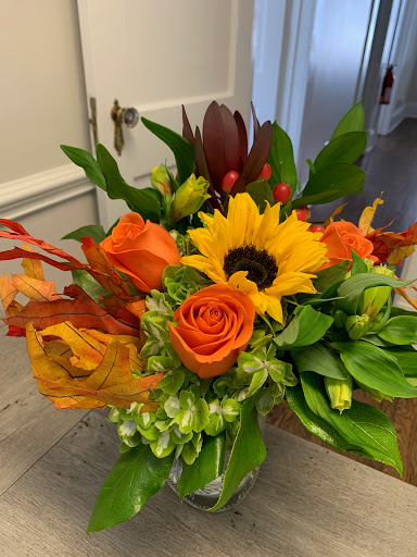 Florist «Midwood Flower Shop», reviews and photos, 2415 Central Ave, Charlotte, NC 28205, USA